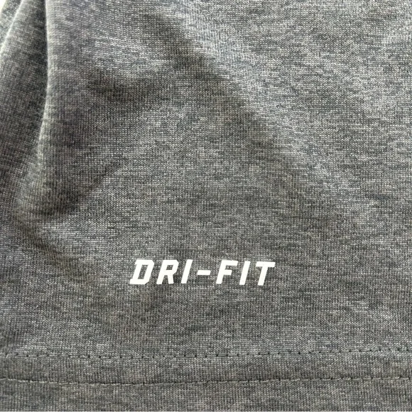 Nike Dri-Fit Tampa Bay Buccaneers T-Shirt Men’s XL NFL Team Apparel Black Red - Picture 11 of 11